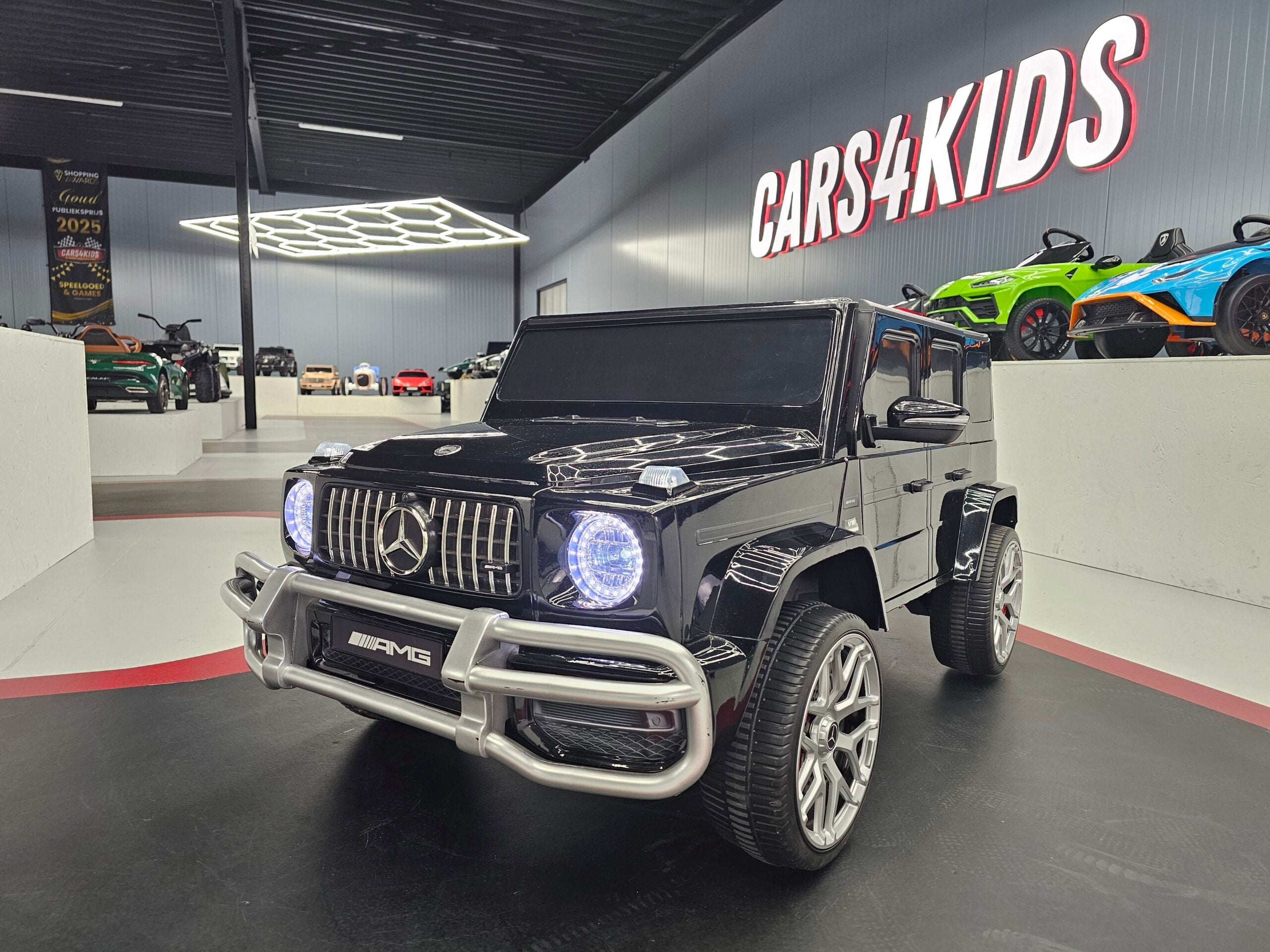 Mercedes G63 2 persoons 24volt metallic zwart