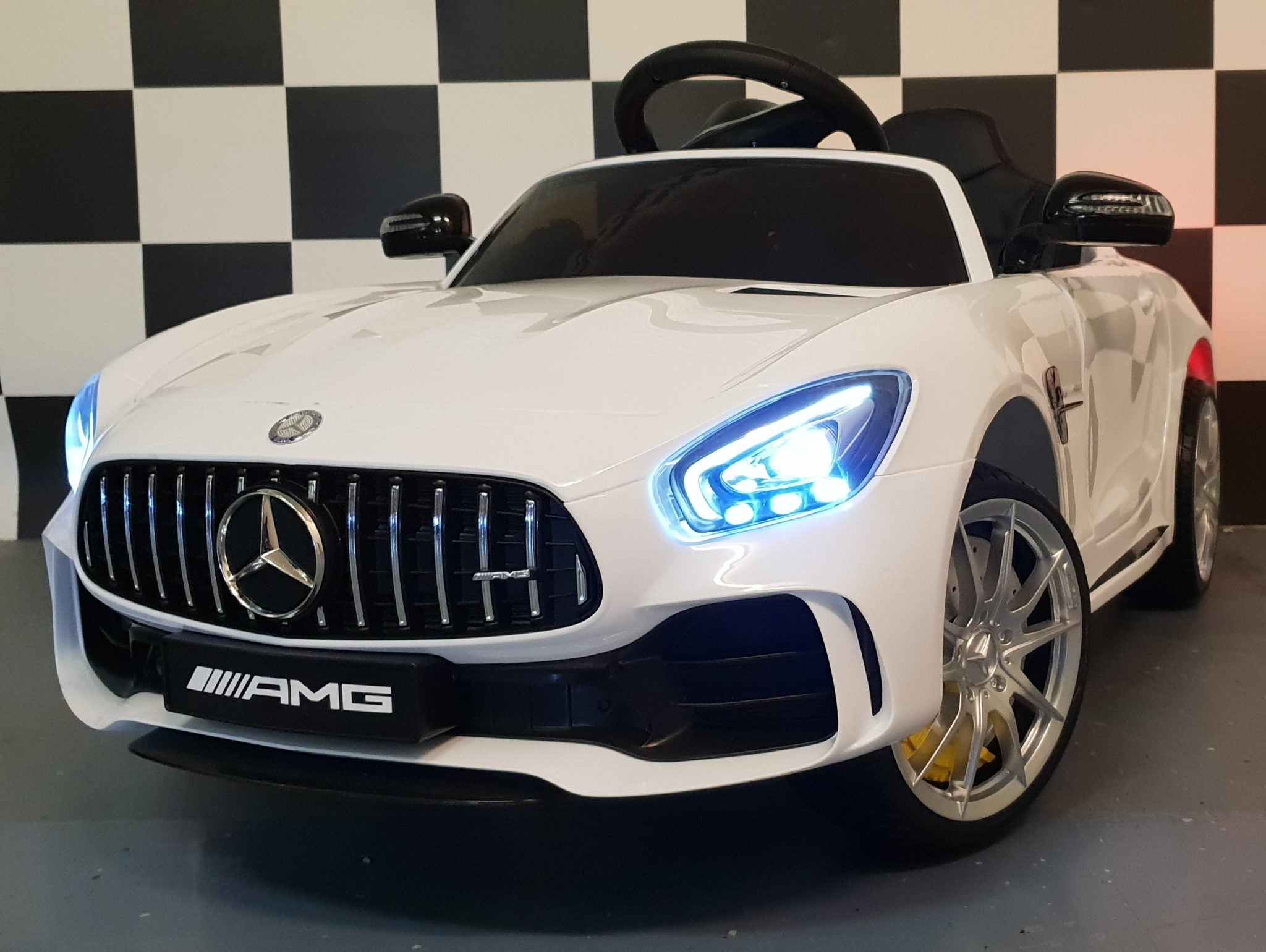 Speelgoedauto Mercedes GTR elektrische kinderauto wit