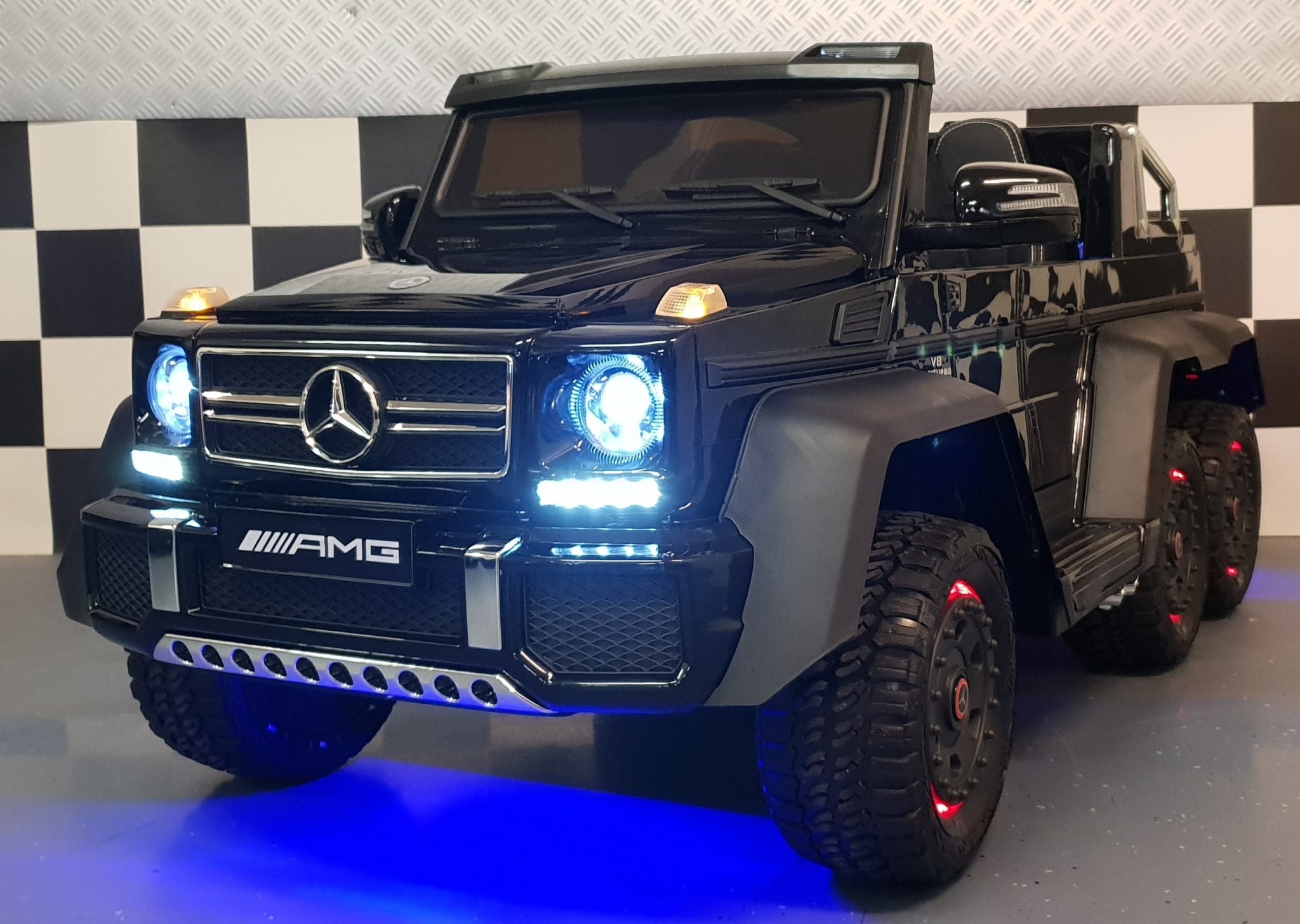 Kinderauto Mercedes Benz G63 AMG duo zit metallic zwart