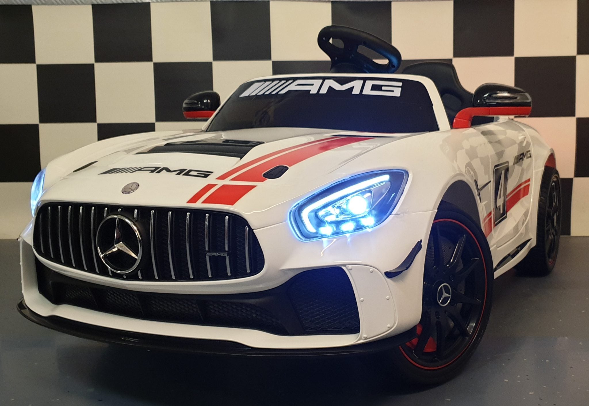 Mercedes speelgoedauto GT AMG kinder accu auto 2.4G RC TV scherm 12 Volt wit