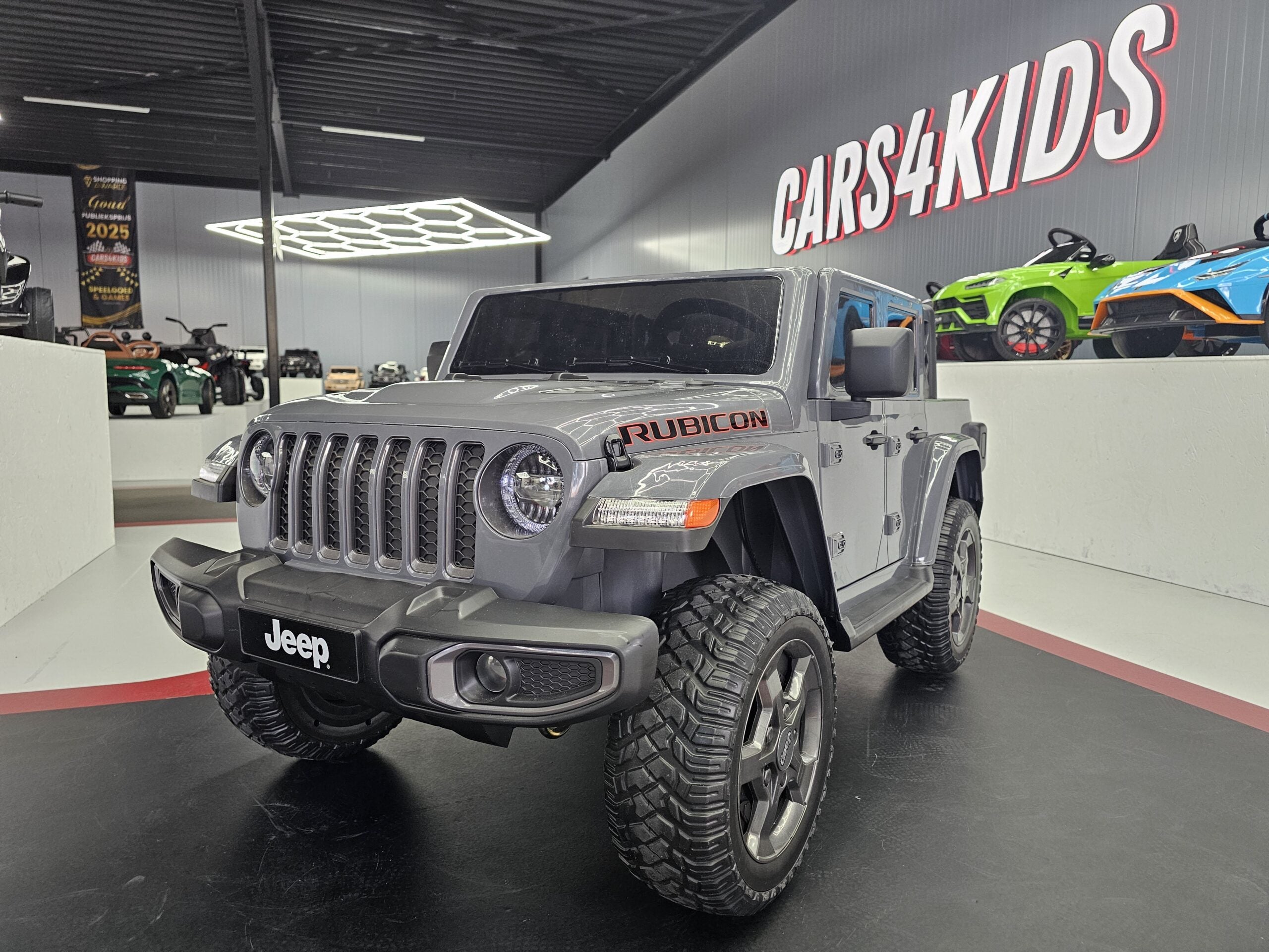 2 persoons kinderjeep Jeep Gladiator 12volt met afstandsbediening