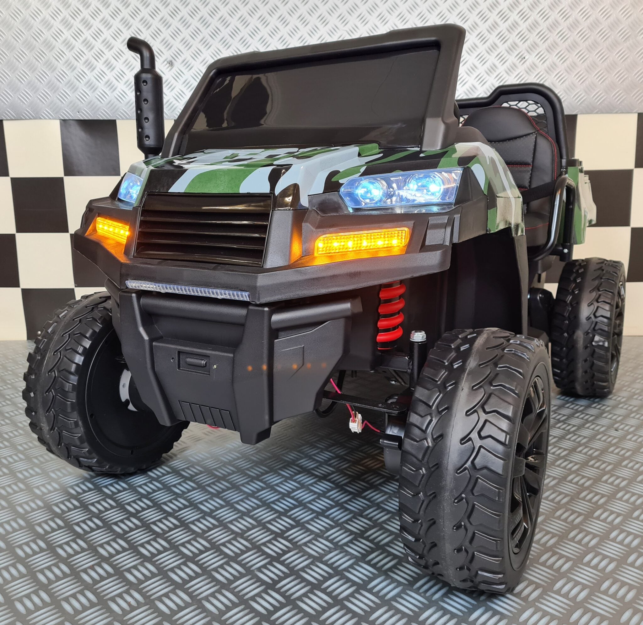 Accu kinder jeep Gator camouflage 4x4 met RC
