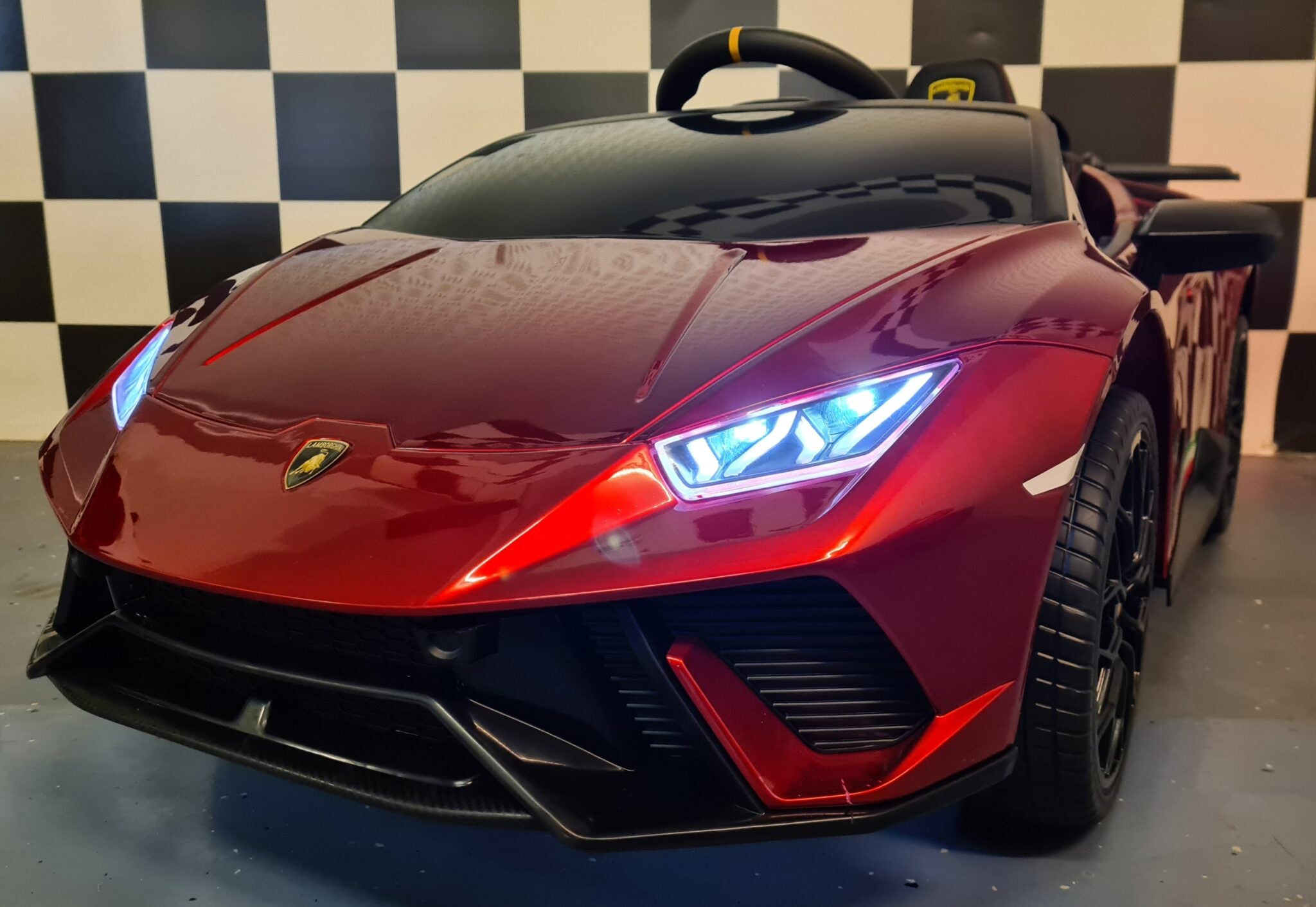 Lamborghini Huracan elektrische kinderauto 12 volt met afstandsbediening rood