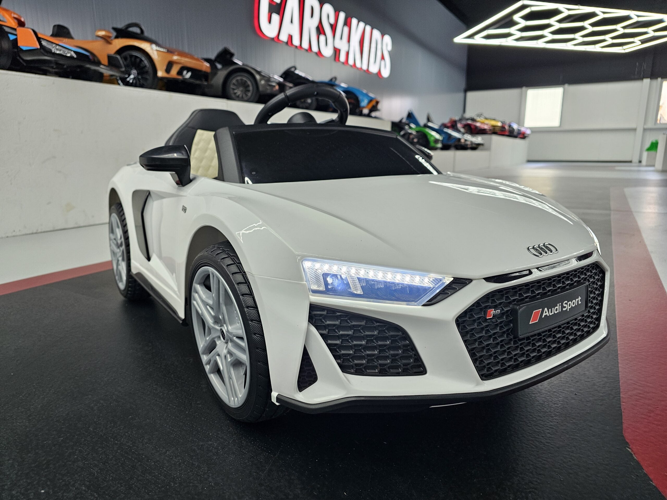 Audi R8 elektrische kinderauto 12 volt wit