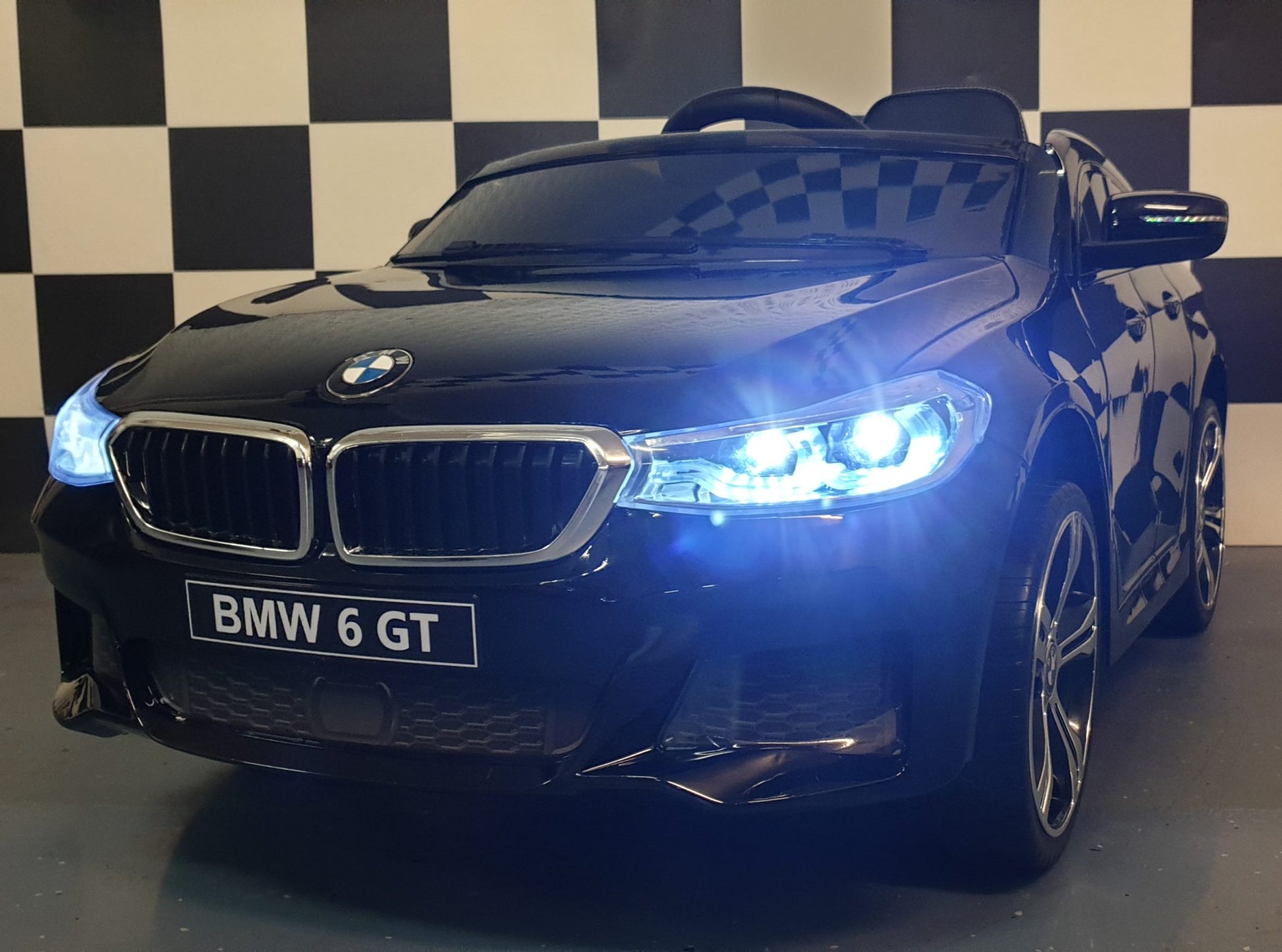 Kinderauto BMW GT 12V 2.4G RC metallic zwart