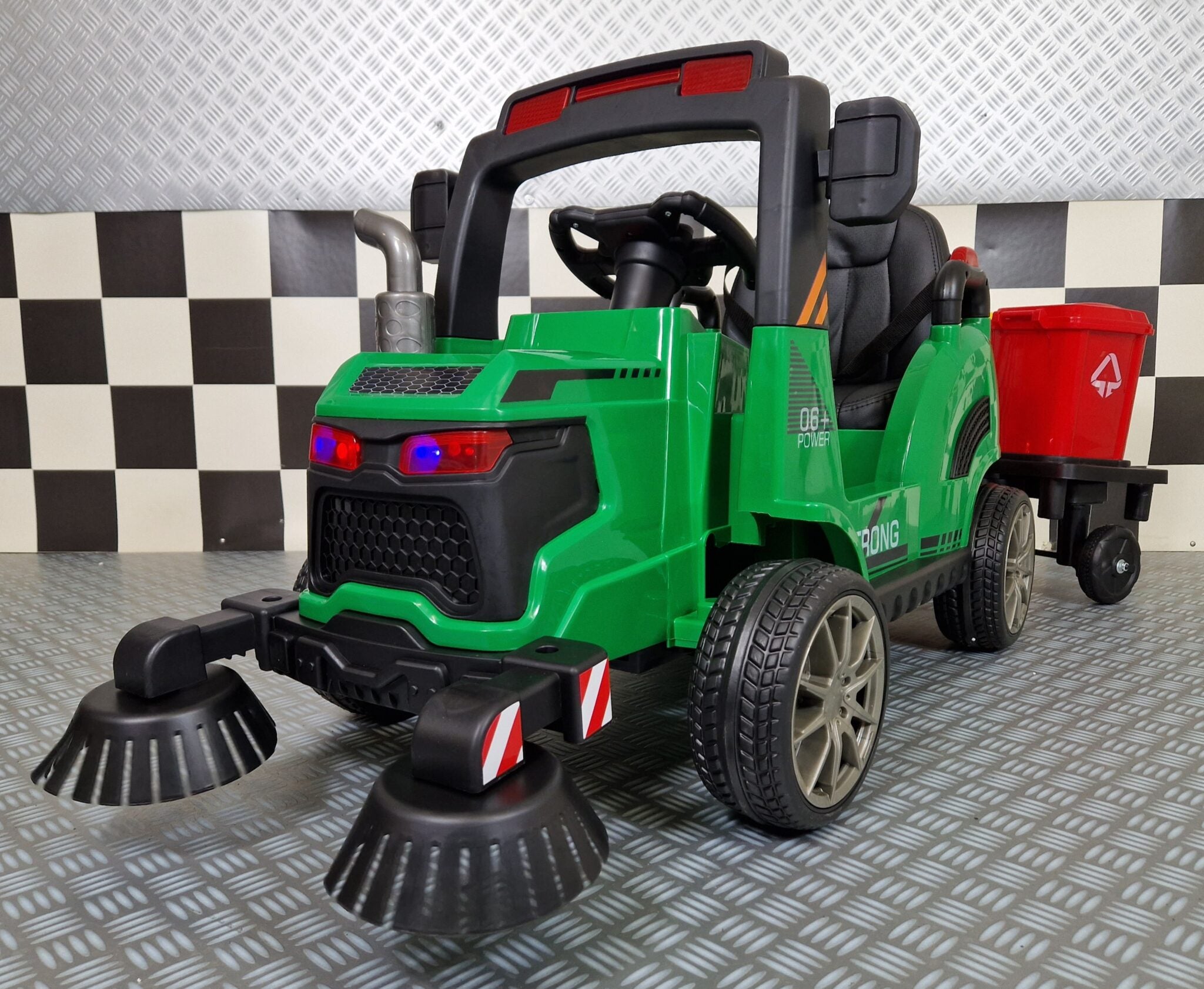 Elektrische kinder veegwagen met 2 rolcontainers