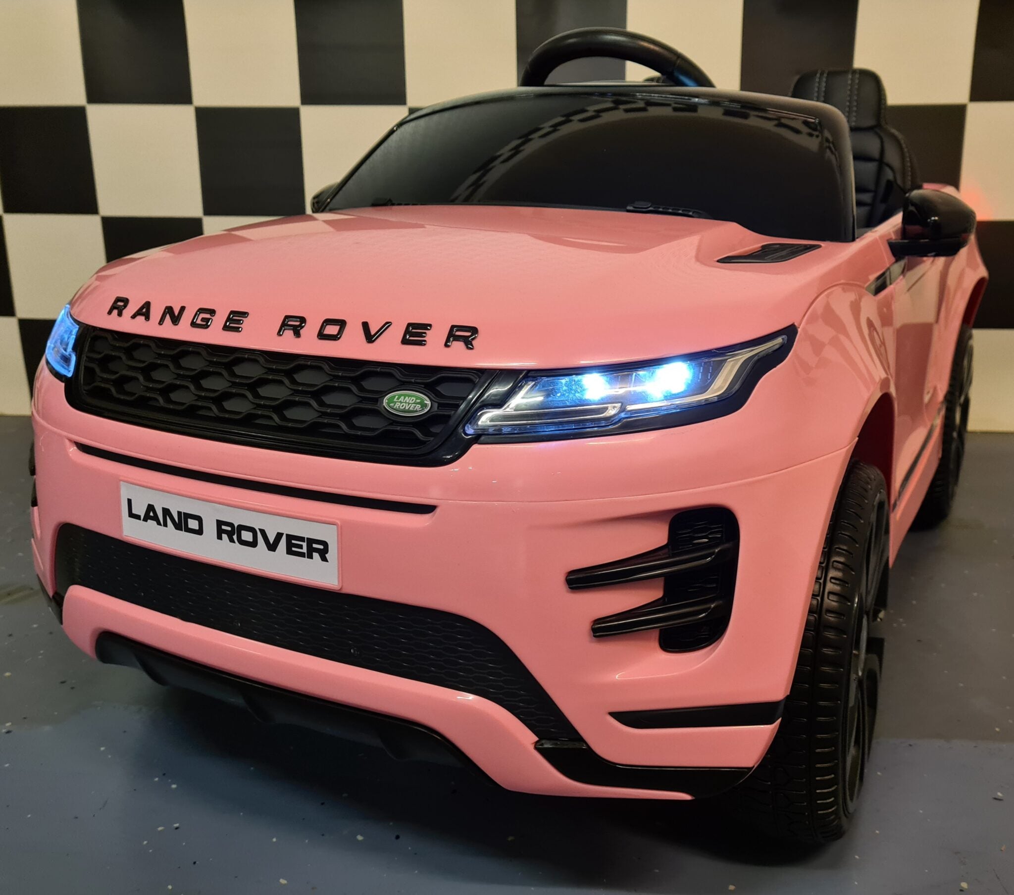 Kinderauto Range Rover Evoque 12 volt en 4x4 roze