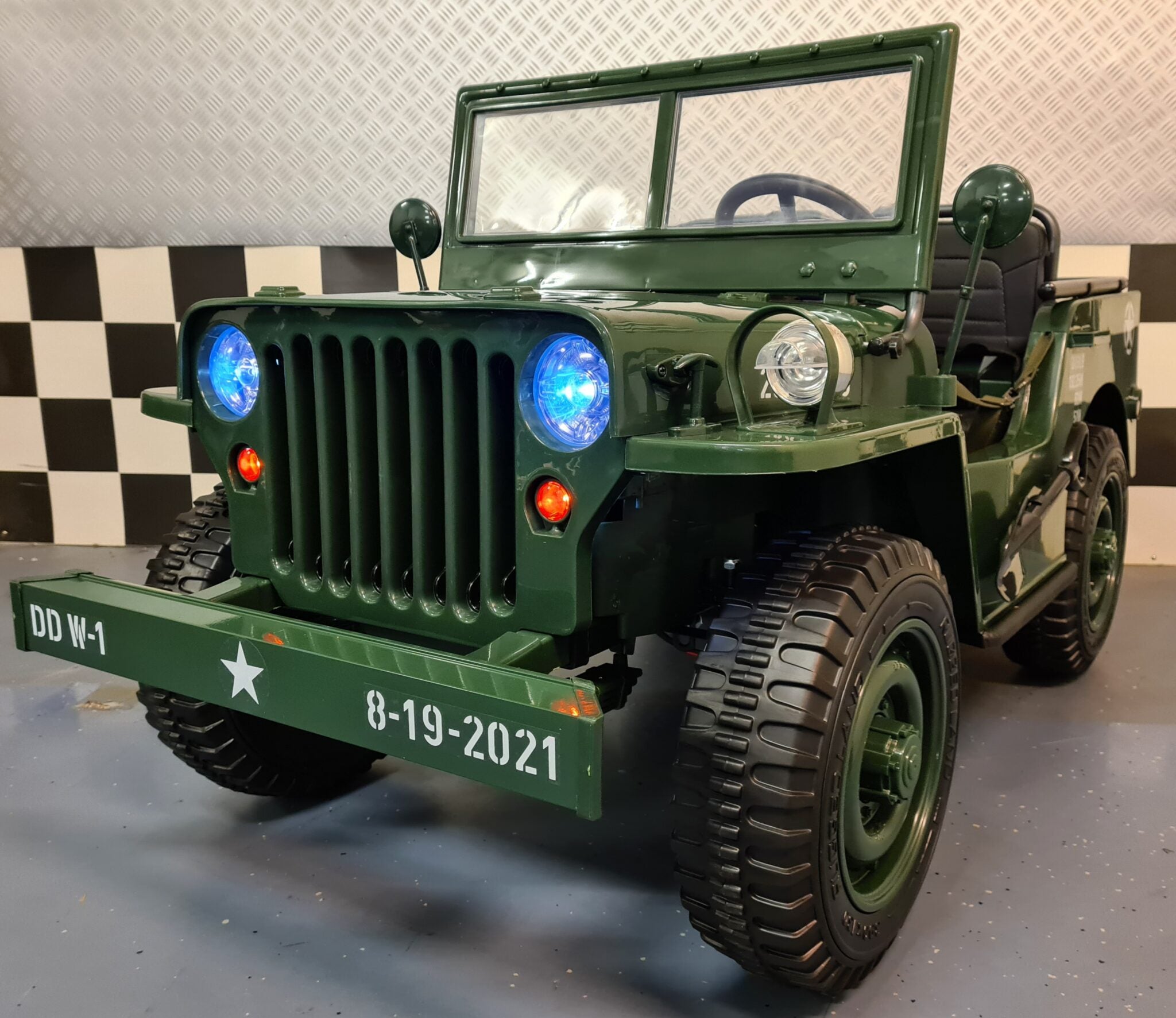 Elektrische kinderjeep Willy 's 24 volt met afstandsbediening