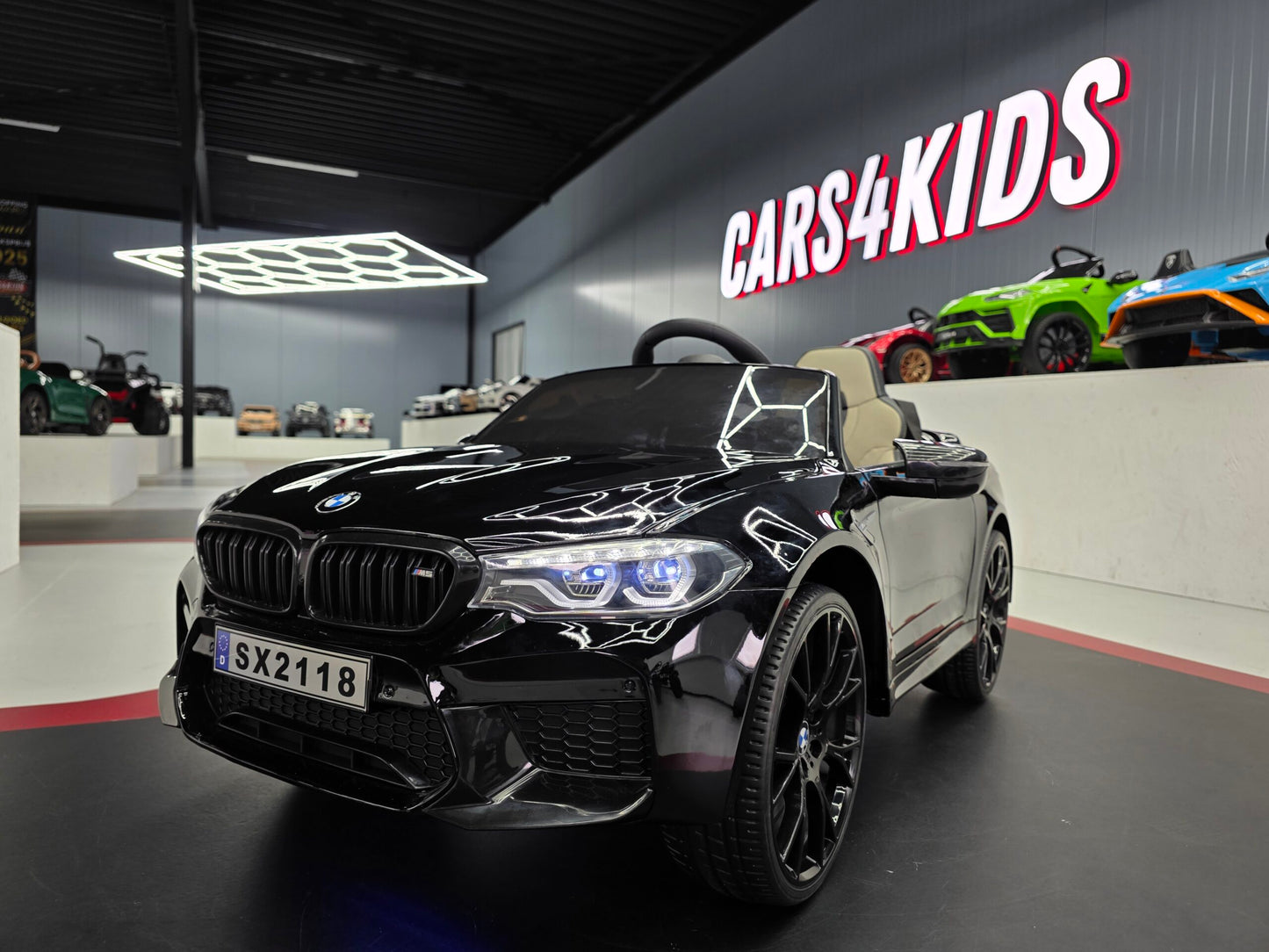 Kinderauto BMW M5 24 volt metallic zwart