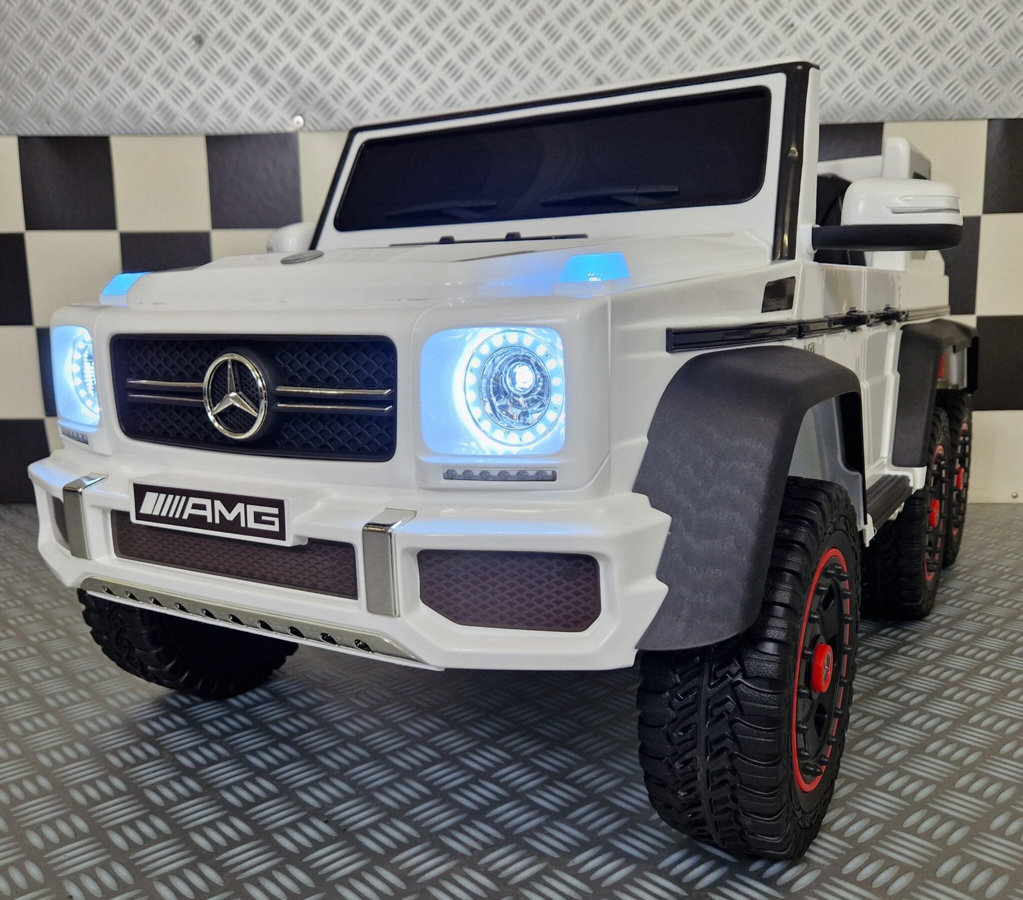 Kinderauto Mercedes G63 6x6 AMG 1 persoons wit