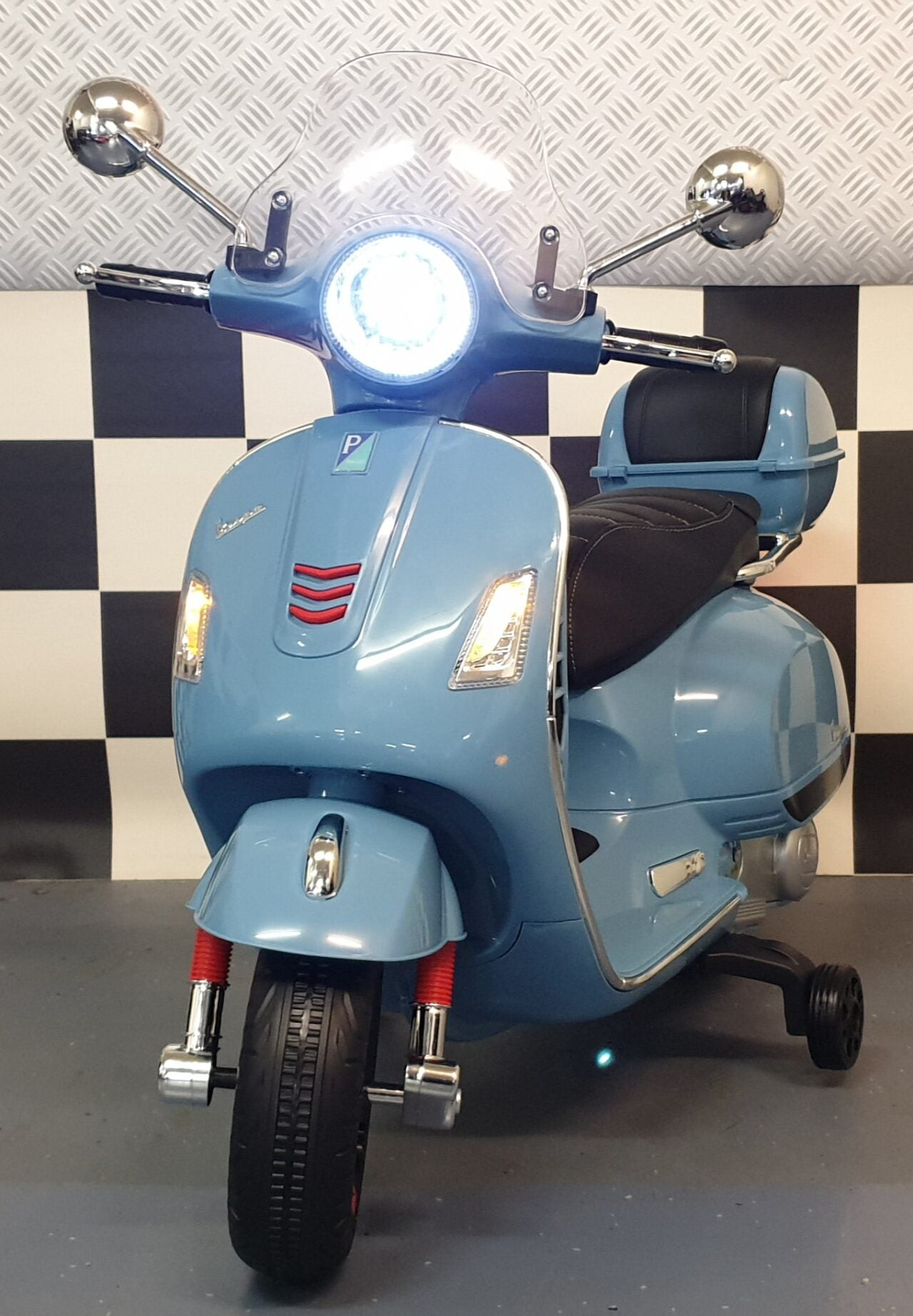 Vespa elektrische kinderscooter 12 volt blauw