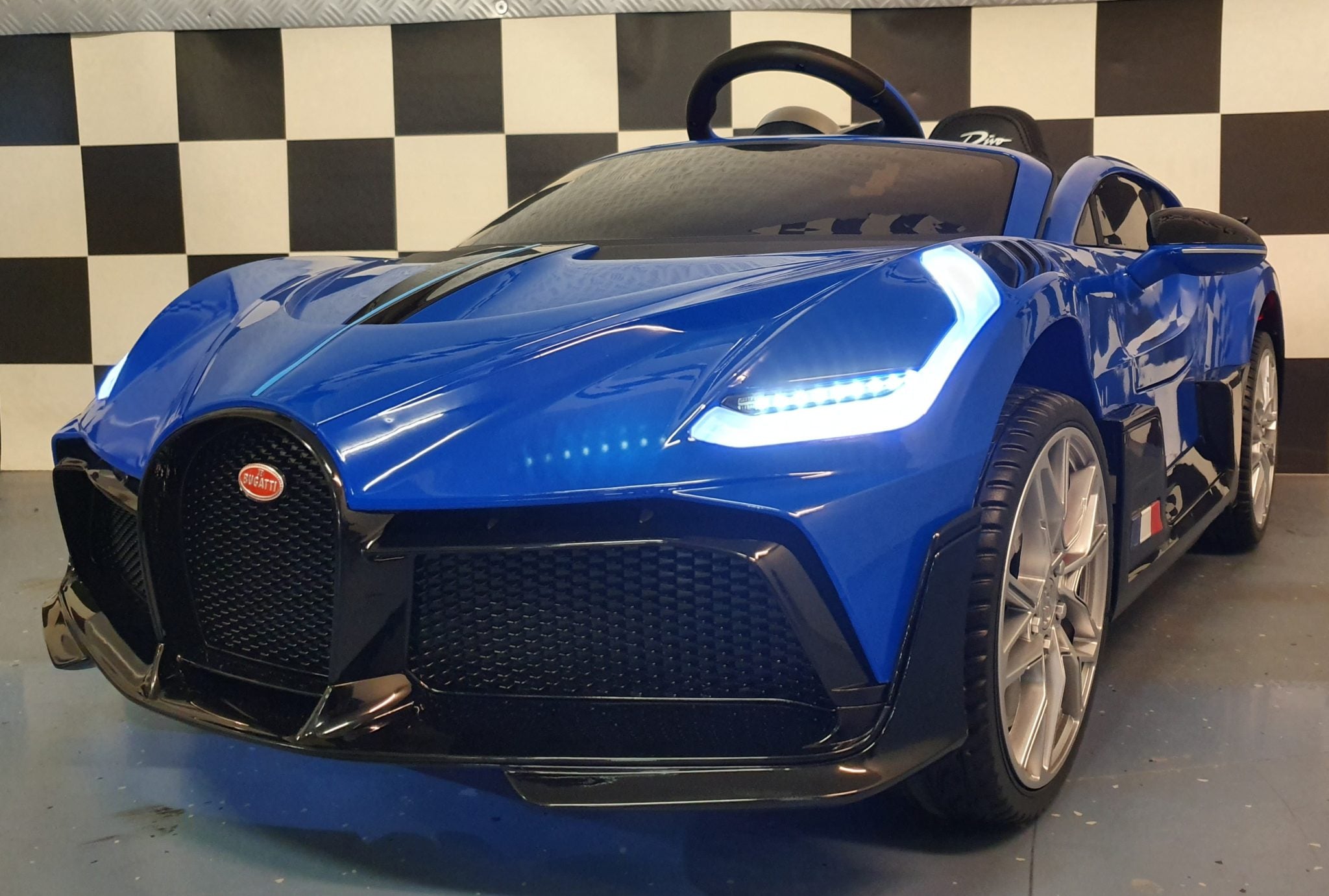 Kinderauto Bugatti Divo Blauw 2.4G afstandsbediening 12 volt