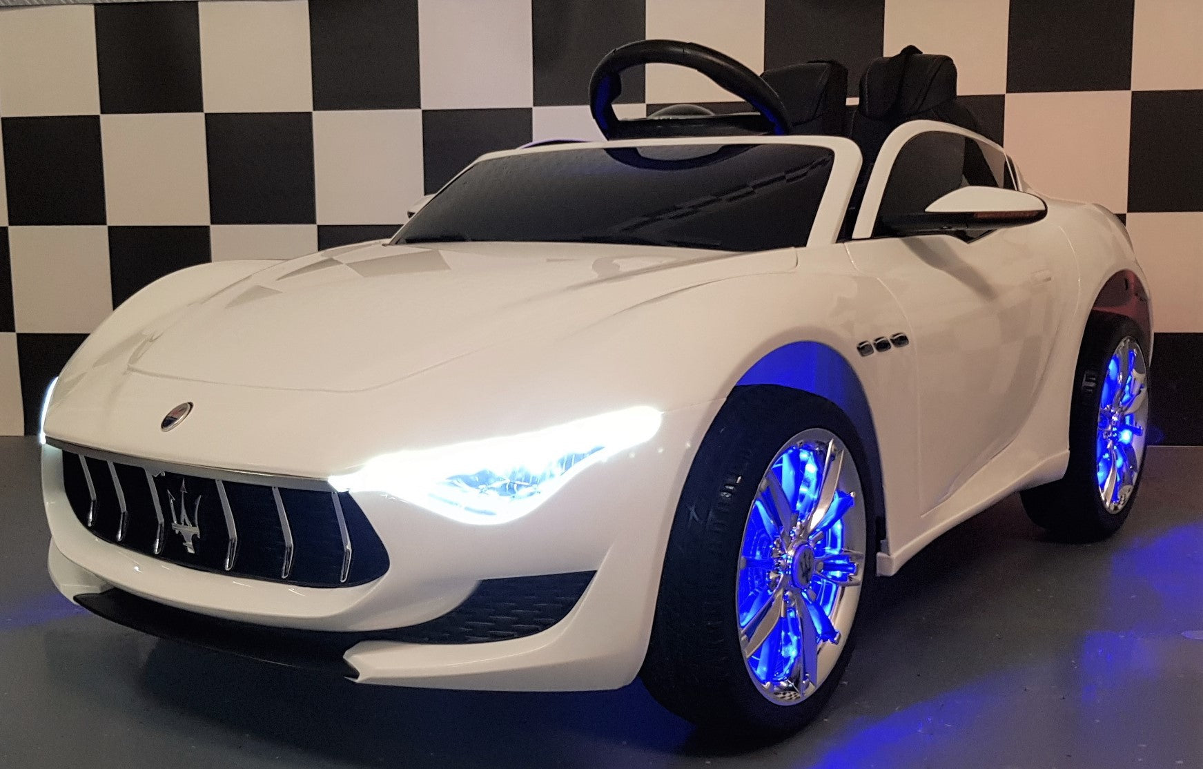 Maserati Alfieri elektrische kinderauto 12V wit