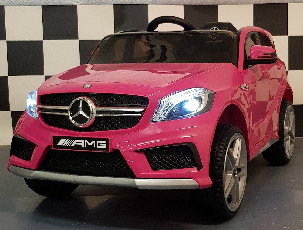 Mercedes A45 kinderauto 12 volt met afstandsbediening roze